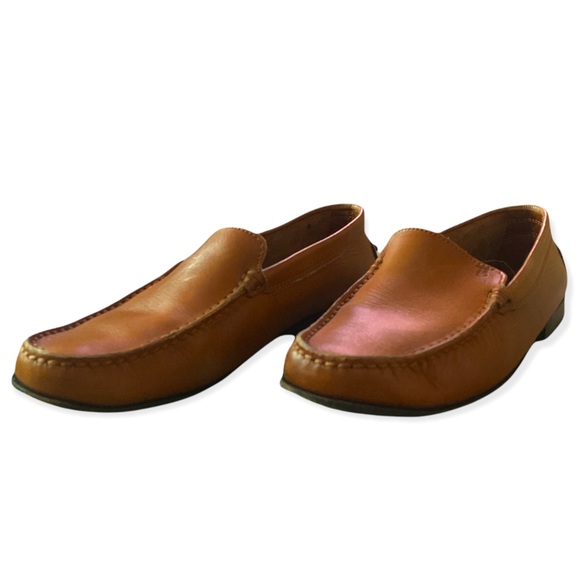 TOD’s Cognac Leather Slip On Loafers - Picture 14 of 16